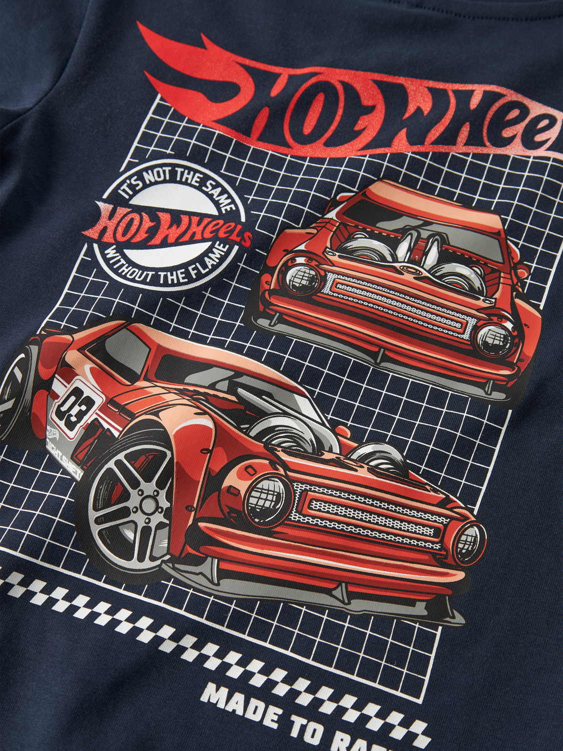 model_shot-front_full